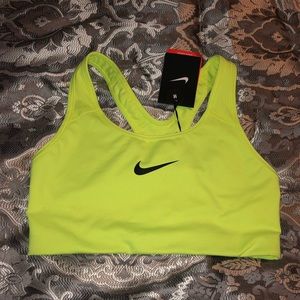 Neon Nike Pro sports bra *Brand New w/ Tags*